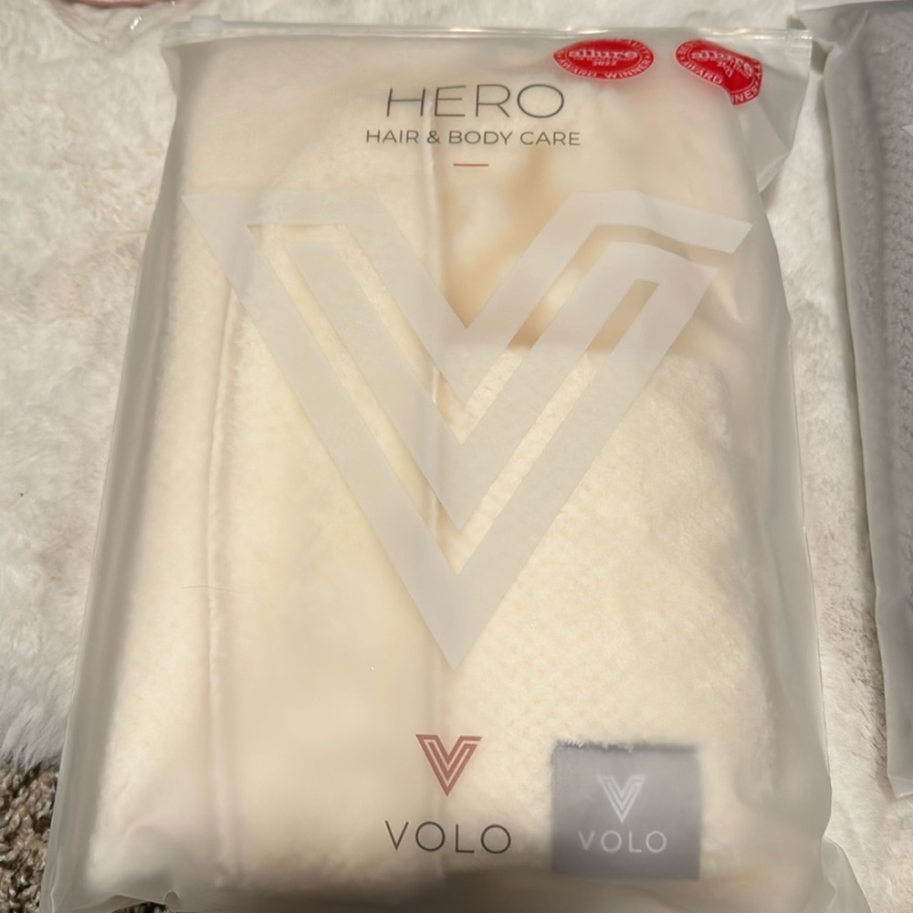 VOLÓ HAIR & BODY CARE